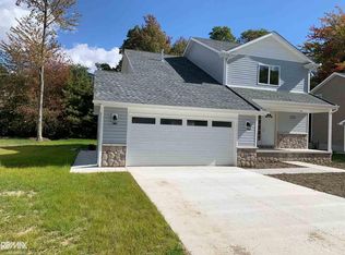 9589 Nook Rd, Clay, MI 48001