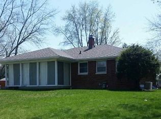 2215 Hanover Dr, Indianapolis, IN 46227