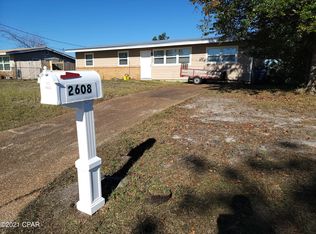 2608 W 21st St, Panama City, FL 32405