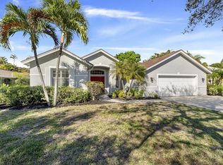 297 Sawgrass Ct, Naples, FL 34110