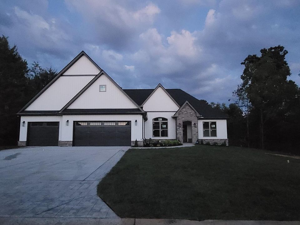 2nd image of 101 Wapiti Ln Lot 5