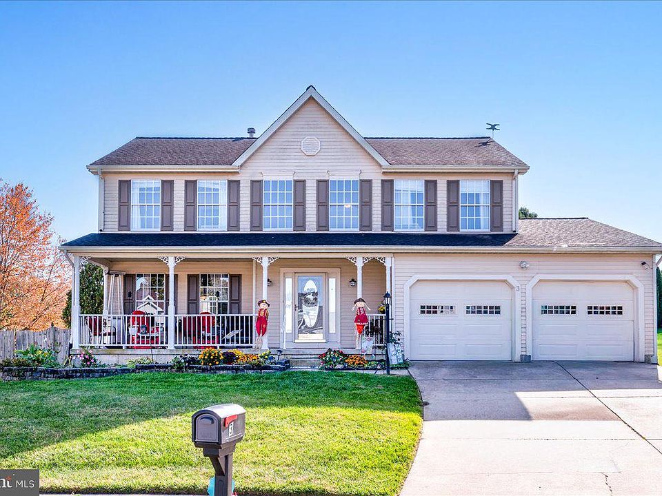1st image of 3 Earls Ct