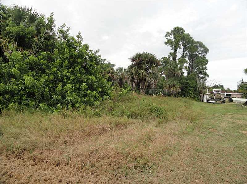 1st image of 2272 Auburn Blvd