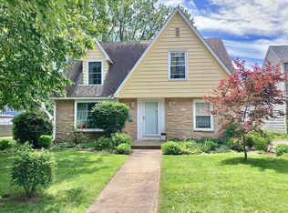 919 W John St, Champaign, IL 61821