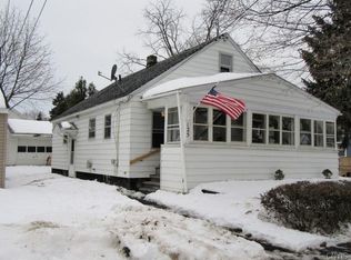 125 Marsden Rd, Syracuse, NY 13208