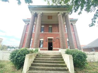 517 Elm St, Chillicothe, MO 64601