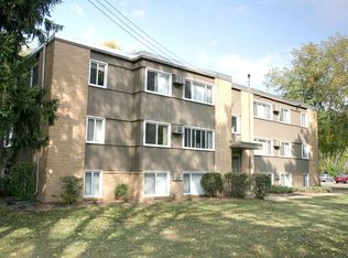 121 90th St W APT 1, Minneapolis, MN 55420