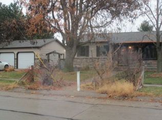 1009 S Wabash Ave, Hastings, NE 68901