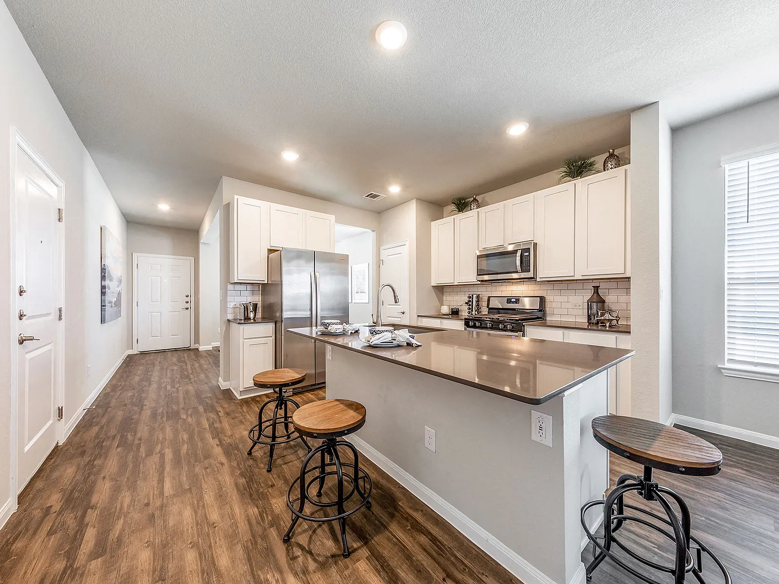 Rivers Edge Rental Homes — Photo 4