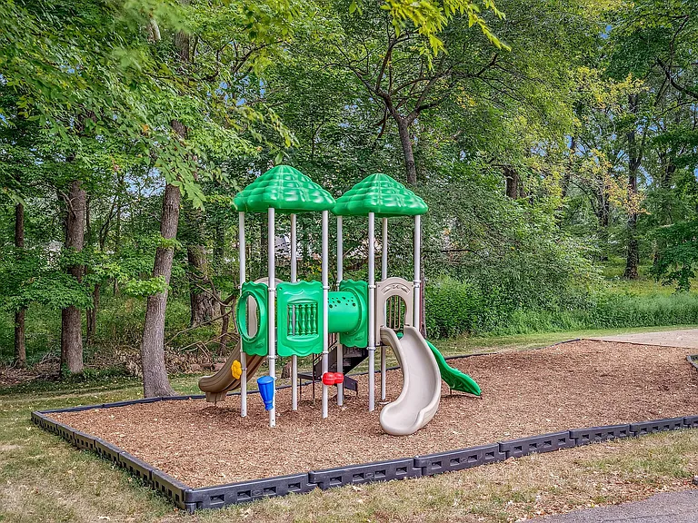 ReNew Bartlett Village — Photo 51