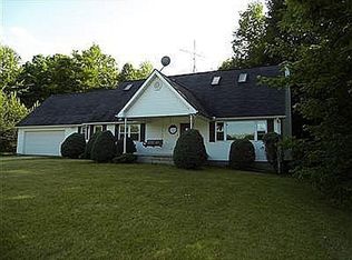16530 Old State Rd, Middlefield, OH 44062