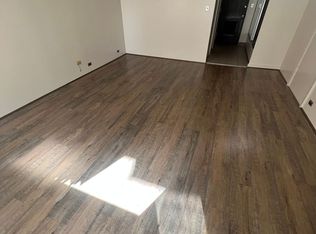 747 Amana St APT 911, Honolulu, HI 96814
