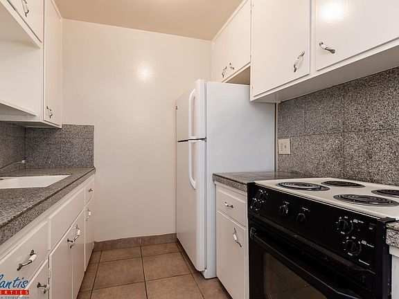 3rd image of 2328 Karen Dr #5