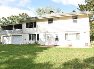 9961 Rosehill Rd, Berrien Springs, MI 49103