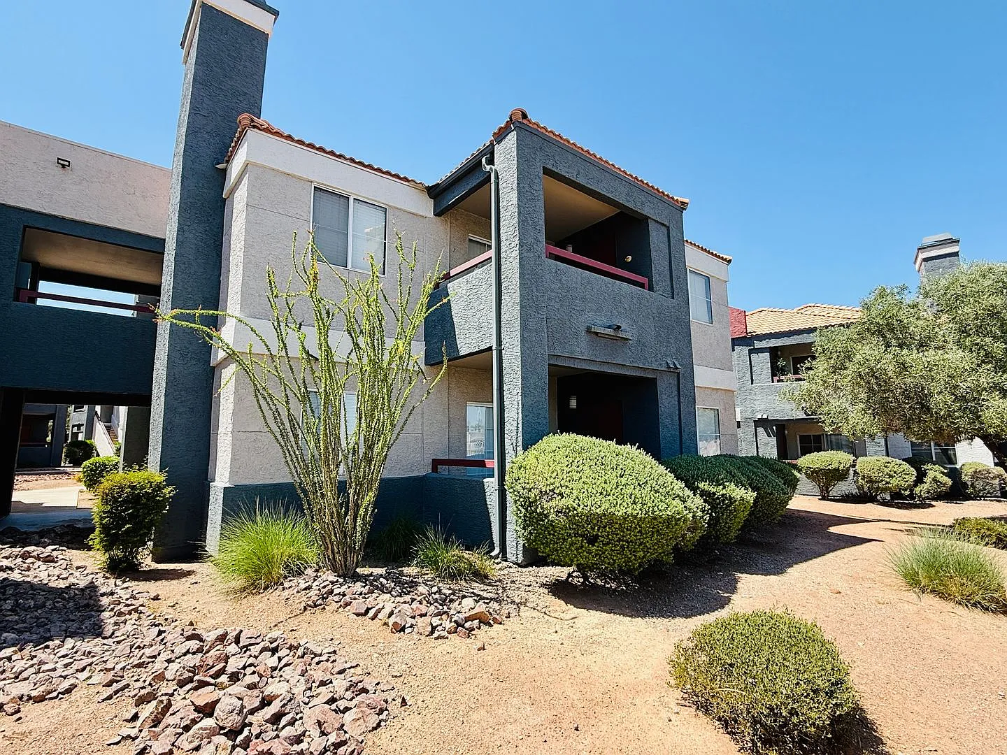 8600 W Charleston Blvd — Photo 4