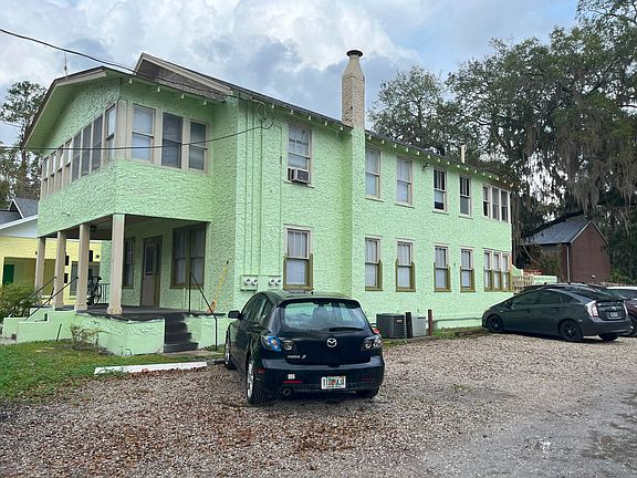 2nd image of 125 NW 10th St APT 1