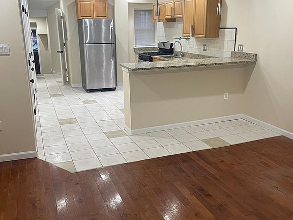 5th image of 1512 South St APT 3