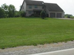 1418 Vine Ave, Riverside, IA 52327