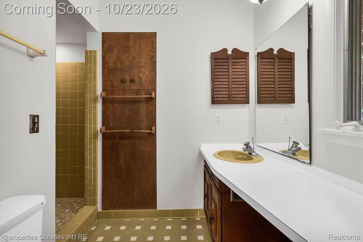 2779 W Wattles Rd, photo 20