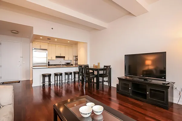 Sold by Fillmore | media 28