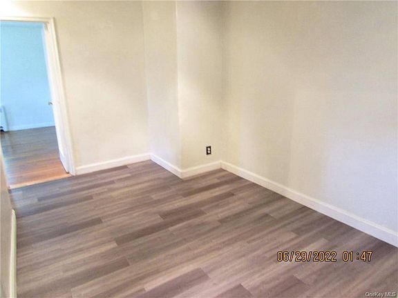 5th image of 1531 Central Park Ave APT C1