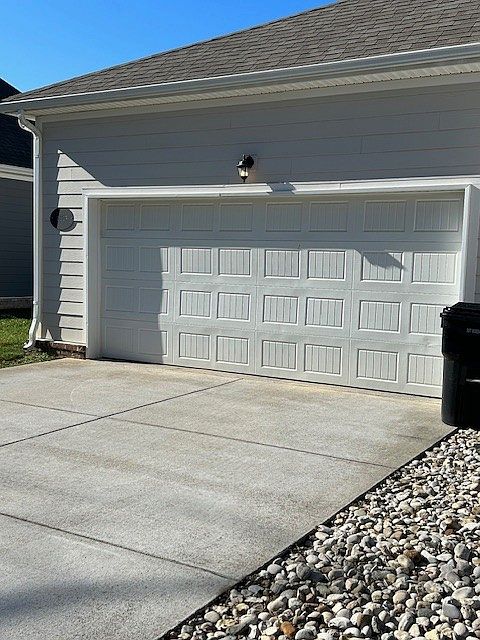 2nd image of 2125 Hospitality Ln