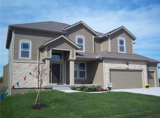 122 N Pinon St, Olathe, KS 66061