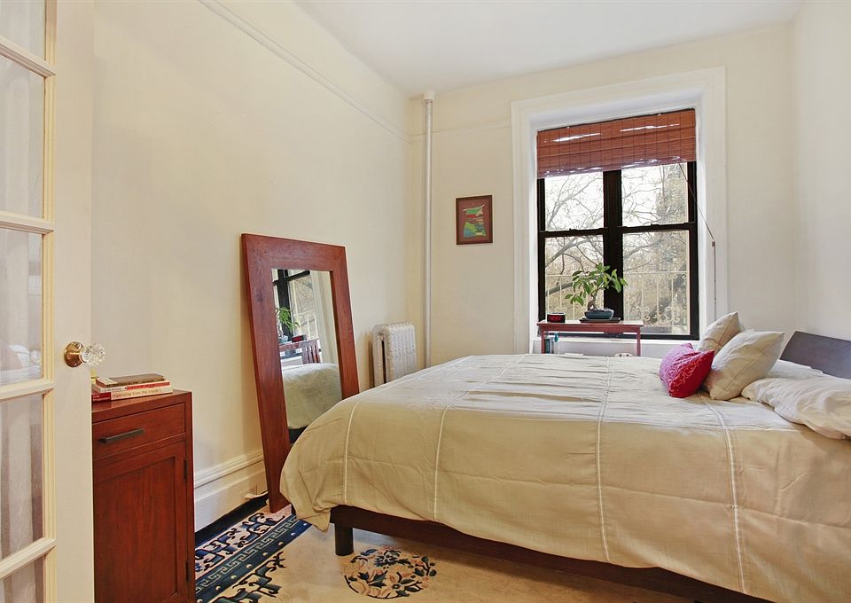 1st image of 175 Claremont Ave APT 22