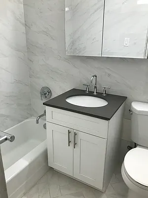 Rented by UES Management | media 4