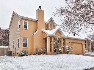 115 S 49th St, West Des Moines, IA 50265
