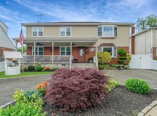 724 Marick Ct, Elmont, NY 11003