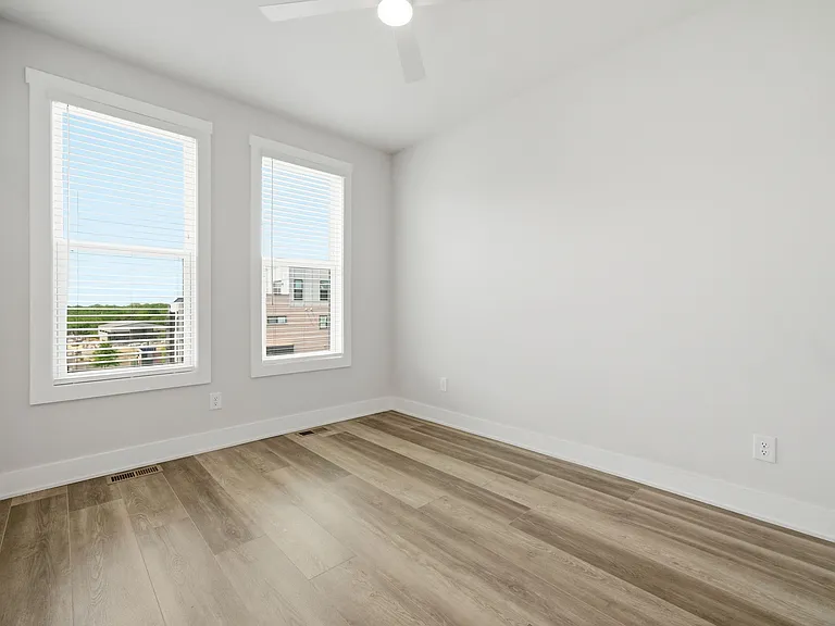 1737 Dunavant St — Photo 22