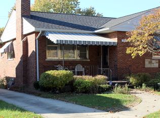 1512 Portsmouth Ave, Westchester, IL 60154