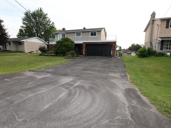 3453 Bruce St, South Stormont, ON K6K 1M8