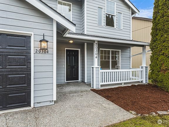 3rd image of 20304 11TH Avenue Ct E