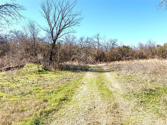 3rd image of 5423 Lake Granbury Trl
