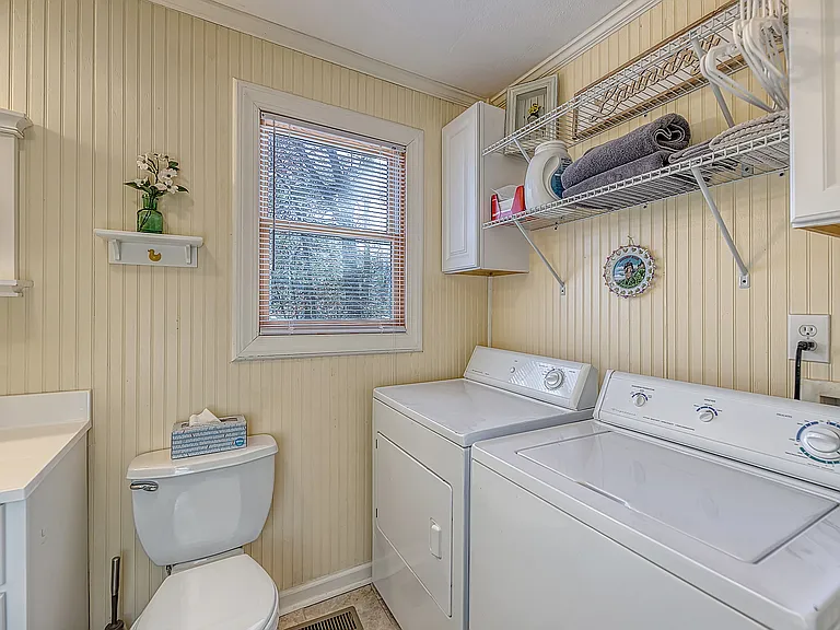 167 Johnson Cir — Photo 29