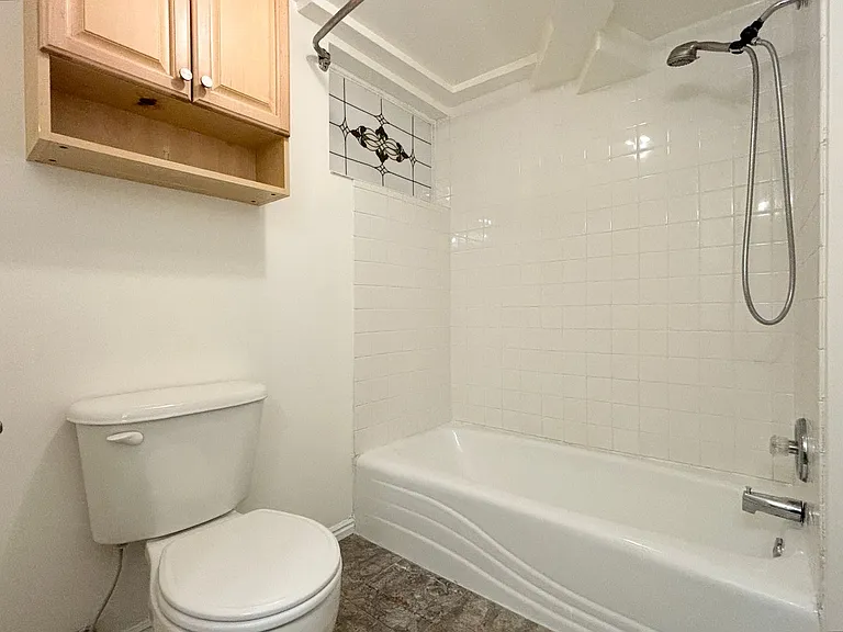 2028 E. Sunnyside Ave. — Photo 16