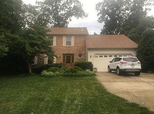 1035 Jeff Ryan Dr, Herndon, VA 20170