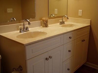 3rd image of 400 Silver Oaks Dr