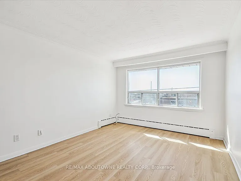 2 Wesley St #5 — Photo 13