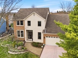 718 Westray Dr, Westerville, OH 43081