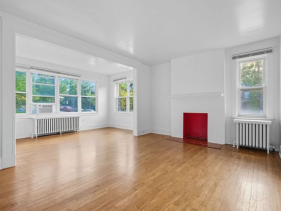 5th image of 6601-6603 Woodwell St