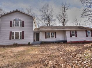 273 University Farm Rd, Stuarts Draft, VA 24477