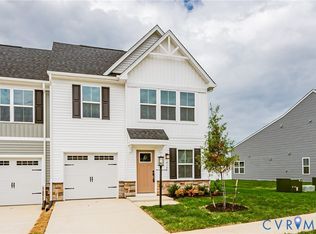 410 Bright Lemon Ct, Sandston, VA 23150