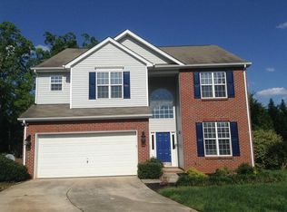13310 Flowing Brook Ct, Charlotte, NC 28273