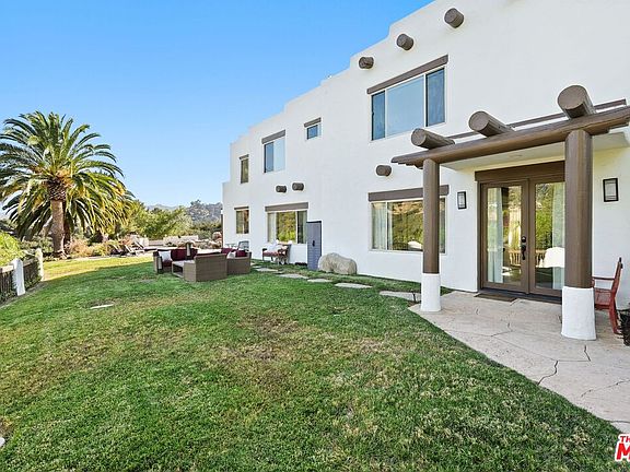 4th image of 20851 Cheney Dr