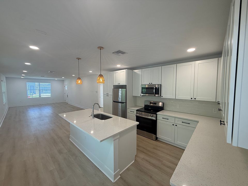 1st image of 3020 W Abdella St