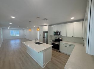 3020 W Abdella St, Tampa, FL 33607