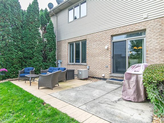 4th image of 18721 Dove Ave